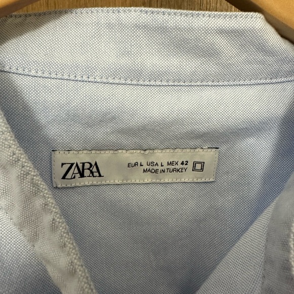 Zara Men’s Banded Collar Shirt. Light Blue (Large). - Picture 3 of 5